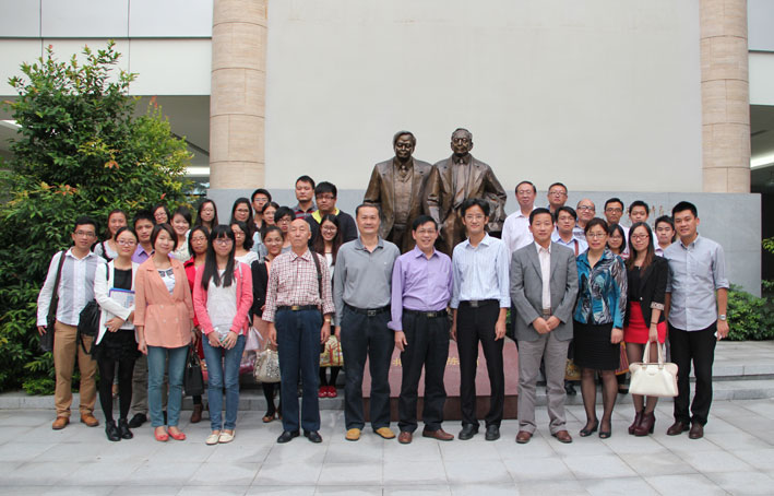 2025新澳门免费原料网