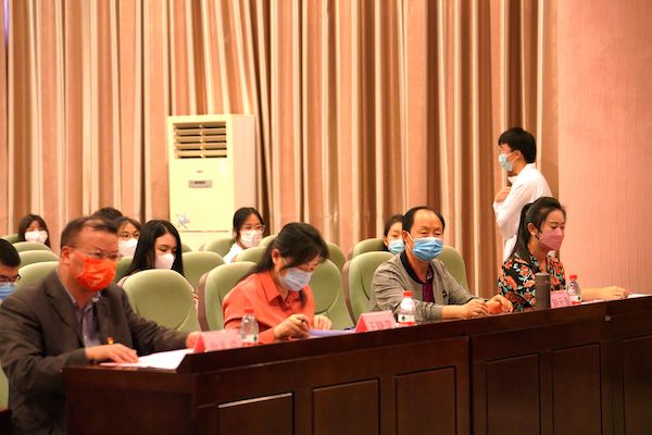 2025新澳门免费原料网