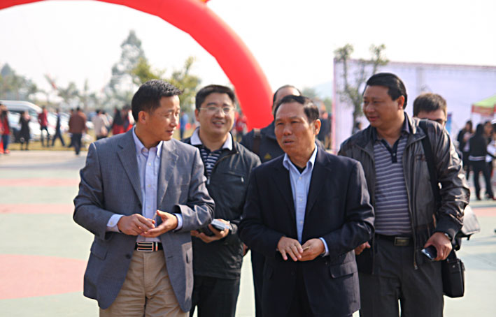 2025新澳门免费原料网