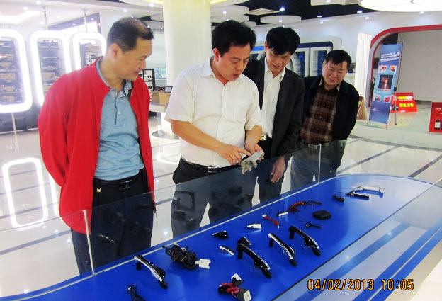 2025新澳门免费原料网