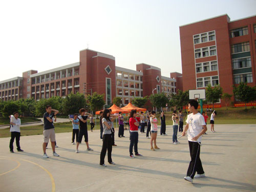 2025新澳门免费原料网