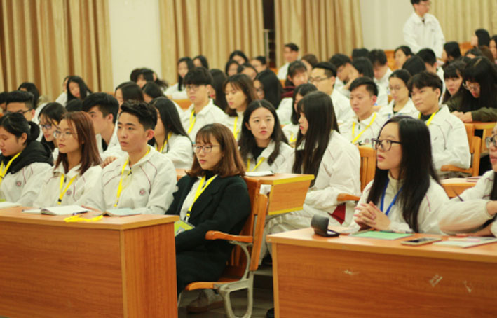 2025新澳门免费原料网