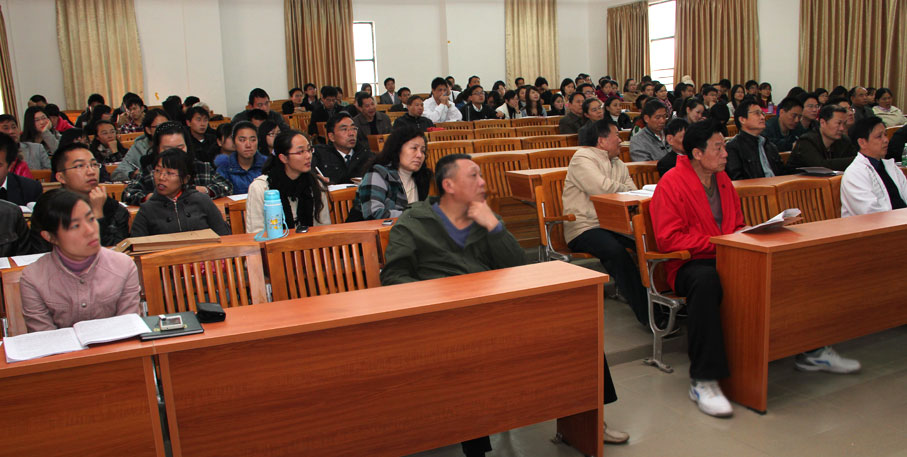 2025新澳门免费原料网