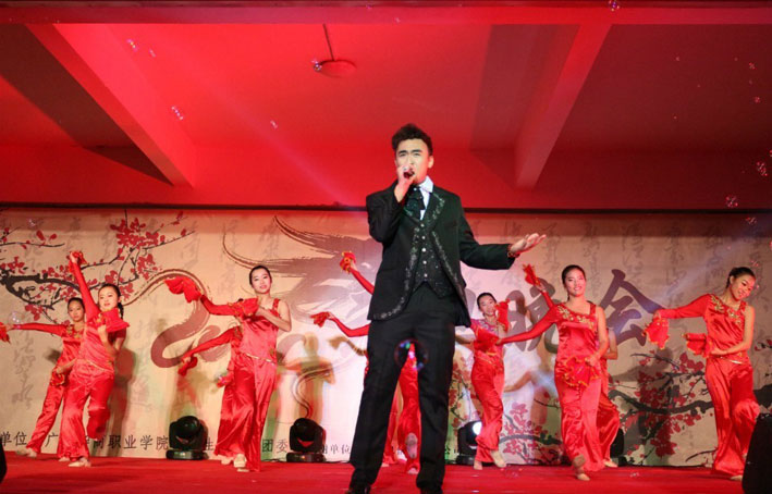 2025新澳门免费原料网