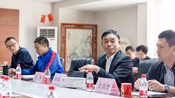 2025新澳门免费原料网