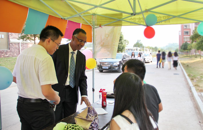 2025新澳门免费原料网