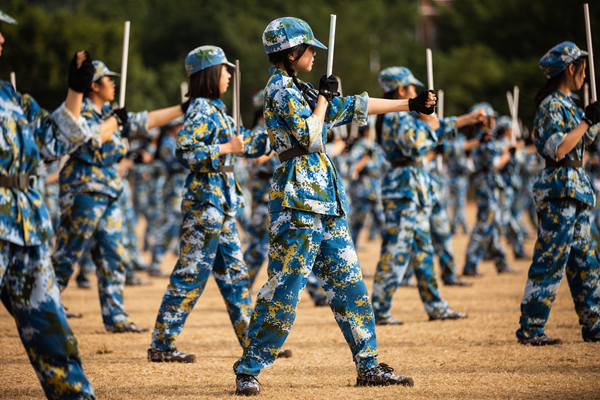 2025新澳门免费原料网