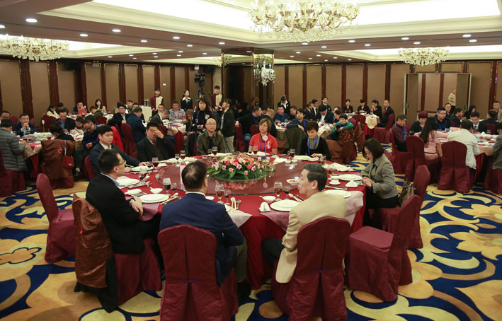 2025新澳门免费原料网