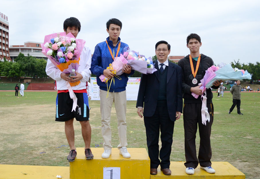 2025新澳门免费原料网