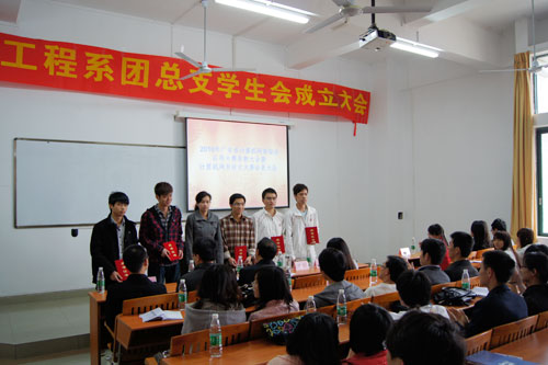 2025新澳门免费原料网