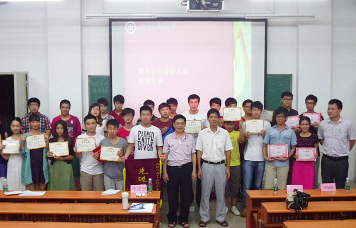 2025新澳门免费原料网