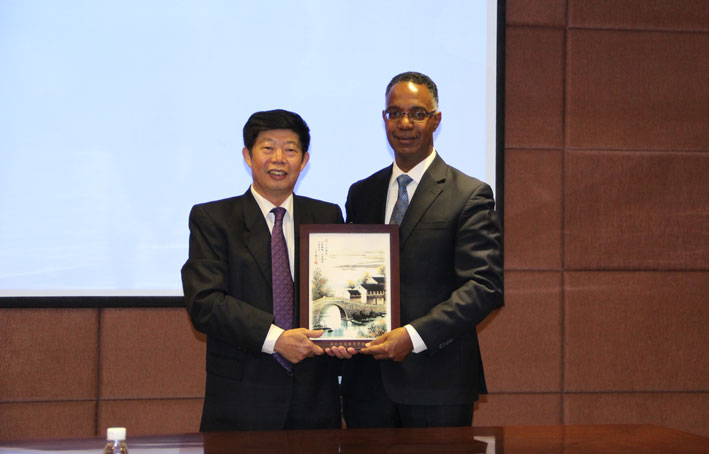 2025新澳门免费原料网