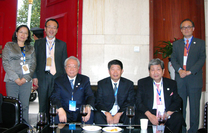 2025新澳门免费原料网