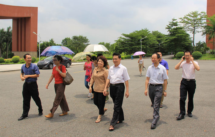 2025新澳门免费原料网