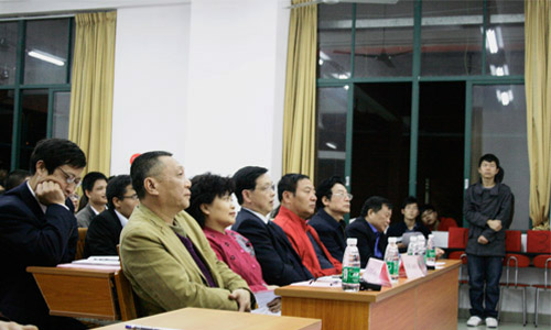 2025新澳门免费原料网