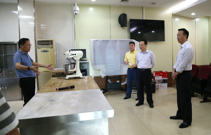 2025新澳门免费原料网