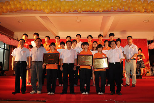 2025新澳门免费原料网