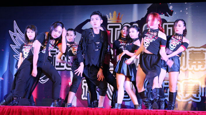 2025新澳门免费原料网