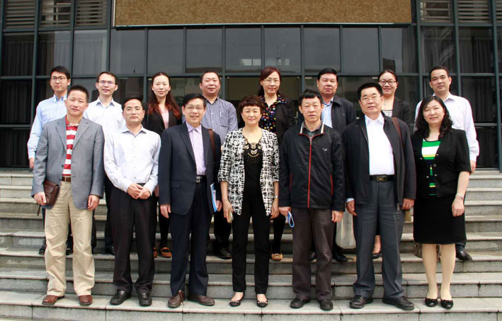 2025新澳门免费原料网