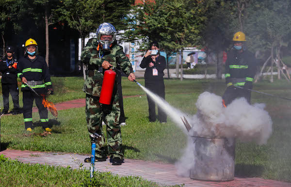 2025新澳门免费原料网