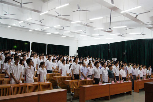 2025新澳门免费原料网