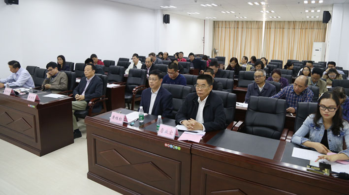 2025新澳门免费原料网