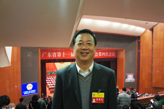 2025新澳门免费原料网