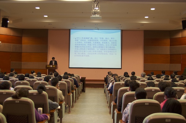 2025新澳门免费原料网