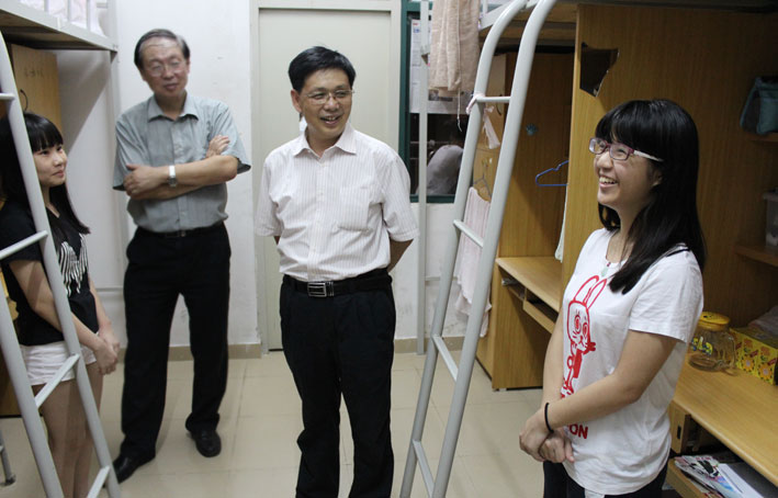 2025新澳门免费原料网