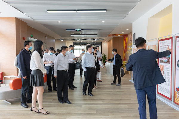 2025新澳门免费原料网