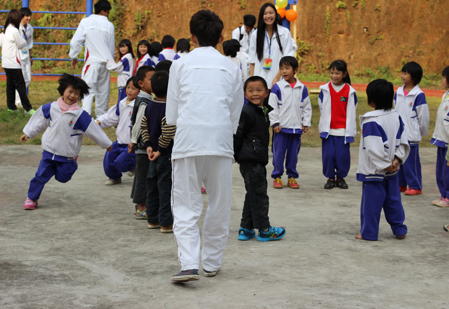 2025新澳门免费原料网