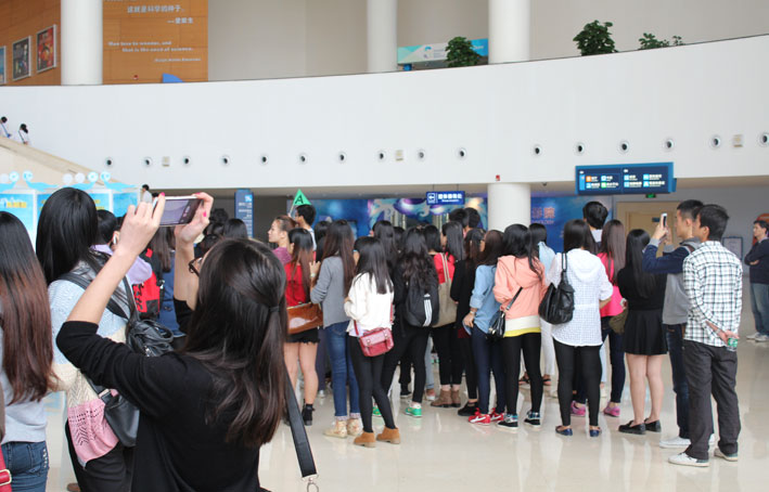 2025新澳门免费原料网