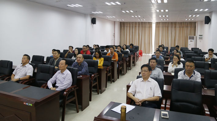 2025新澳门免费原料网